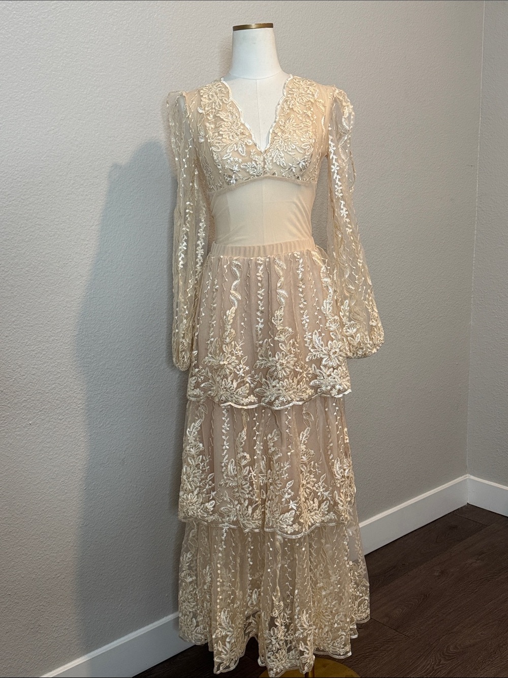 Lace two piece set in Cream with Long Sheer Sleeves